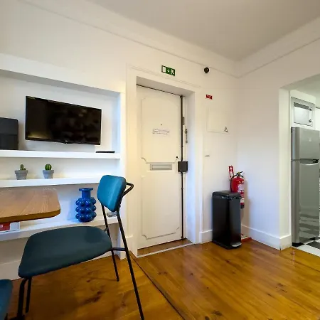 Olarias 2 Bedroom Perfect To Share Near The Castle Апартаменти Лісабон